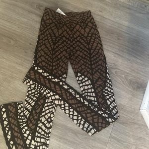 BCBG Printed leggings xs